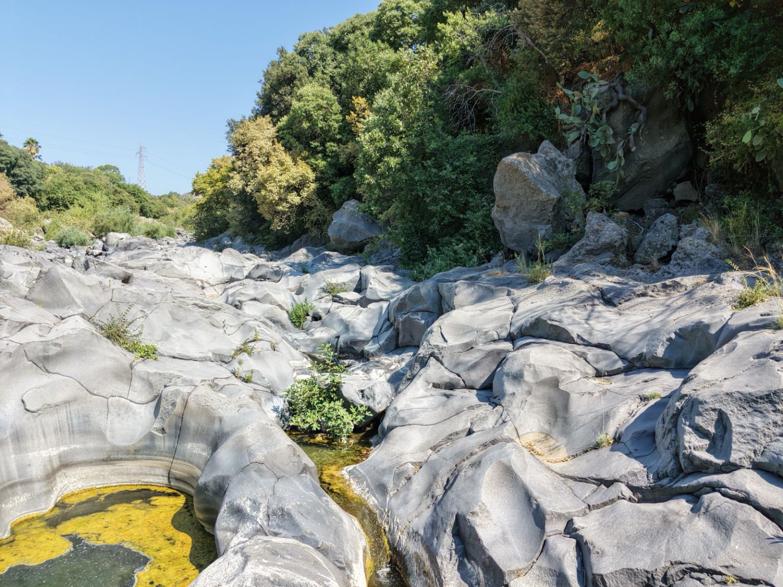 Il fiume e le sue meraviglie · 1